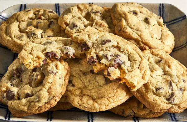 Chocolate chip cookies